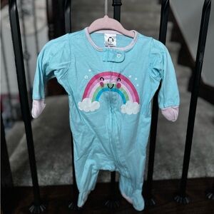 Gerber Baby Girl NB Zippered Footie Blue Rainbow